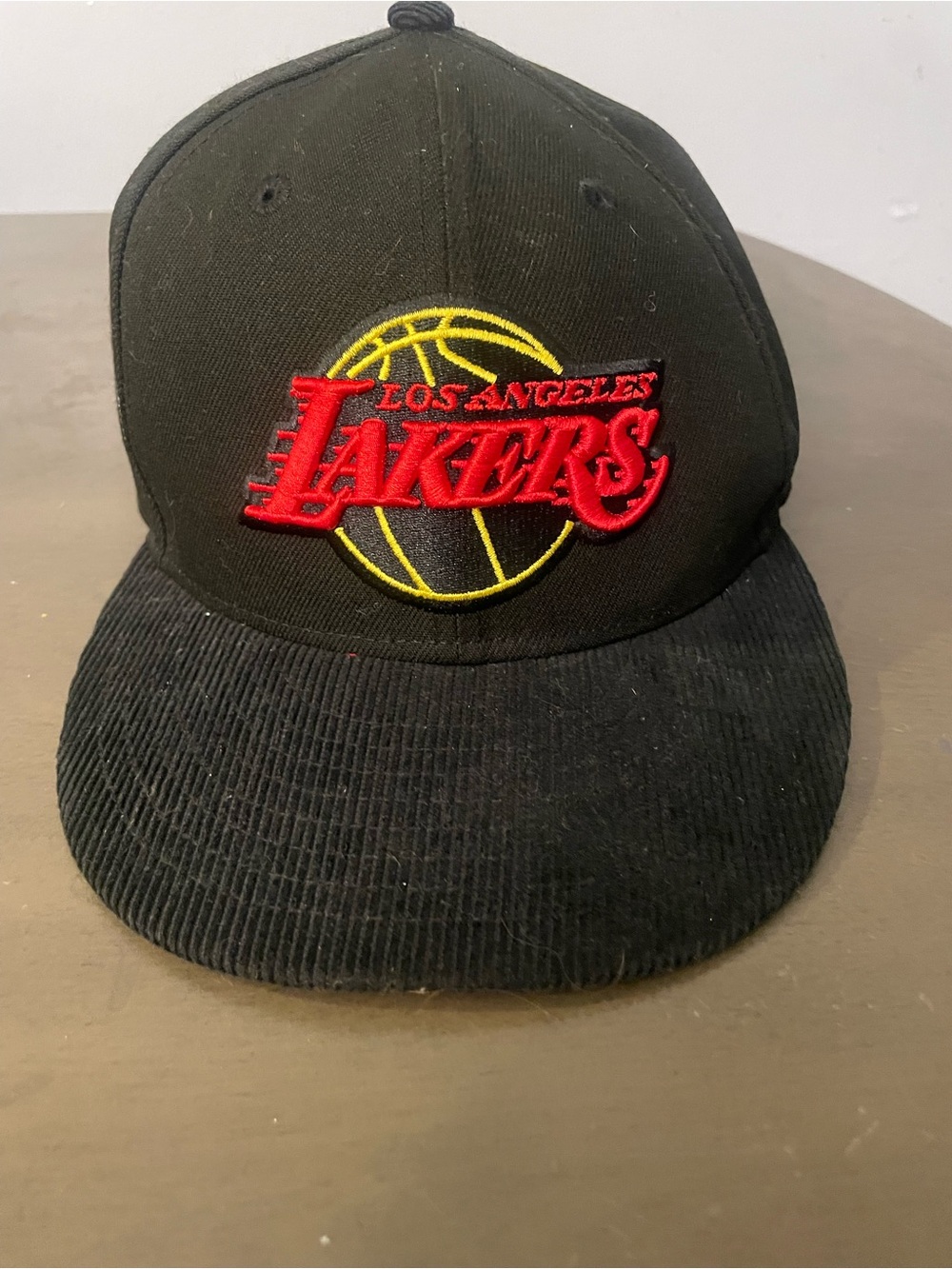 Men Black Lakers Hat